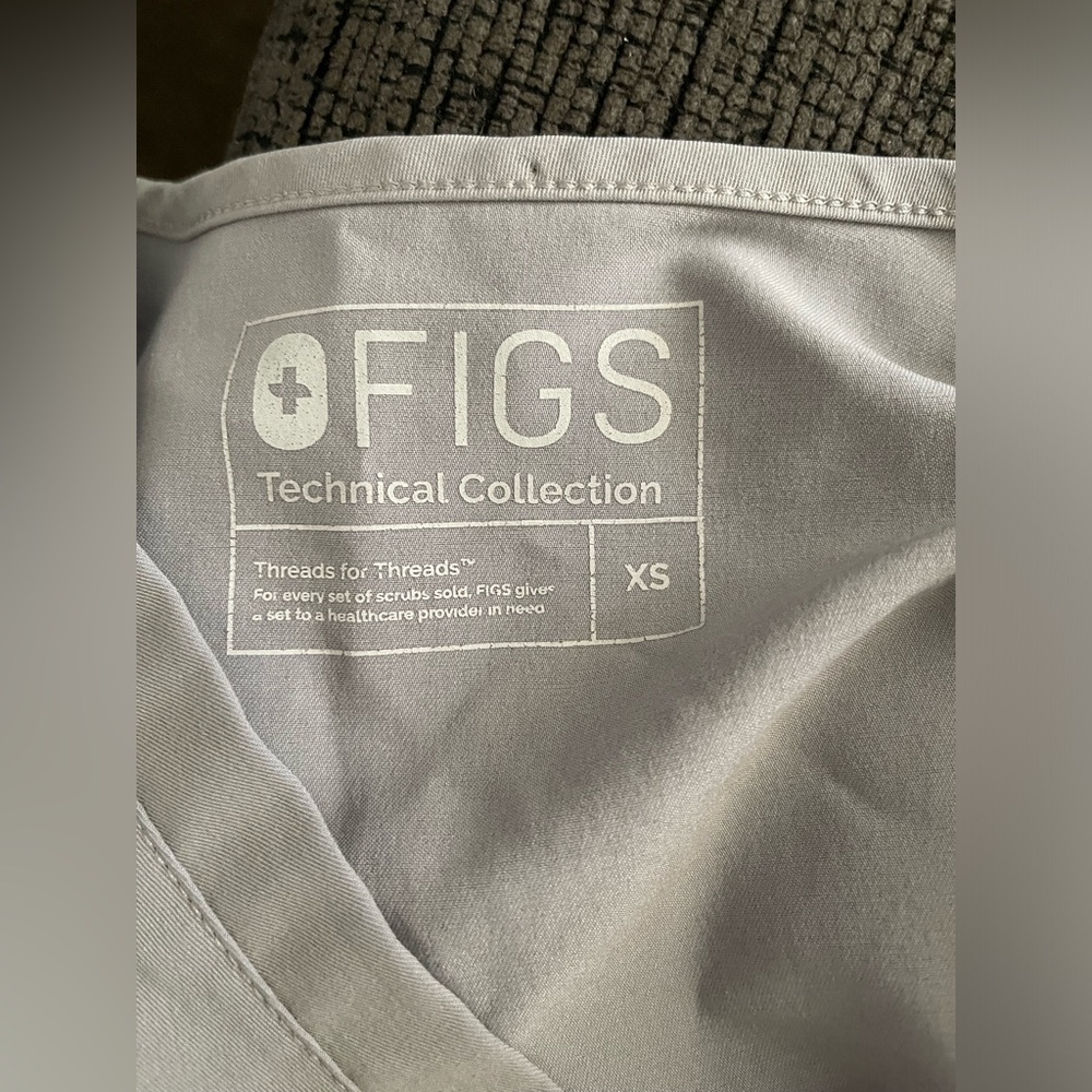 Figs Gray Scrub Set with Red Accents - Picture 4 of 9